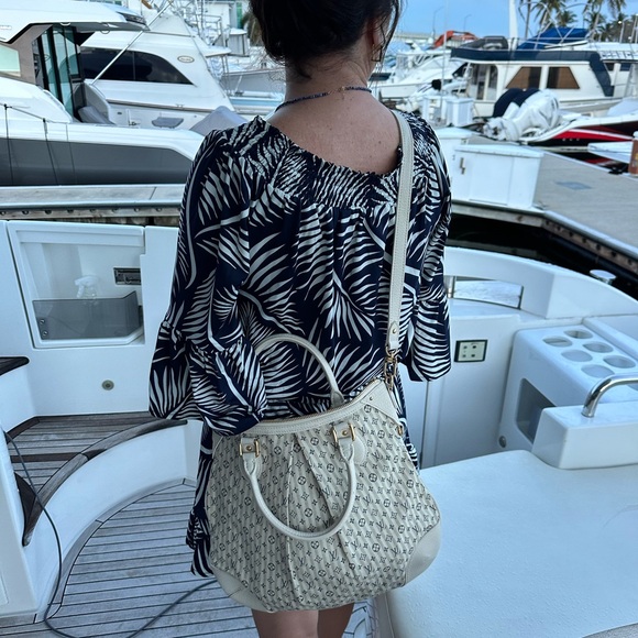 Louis Vuitton monogram crossbody and shoulder bag - Picture 12 of 14